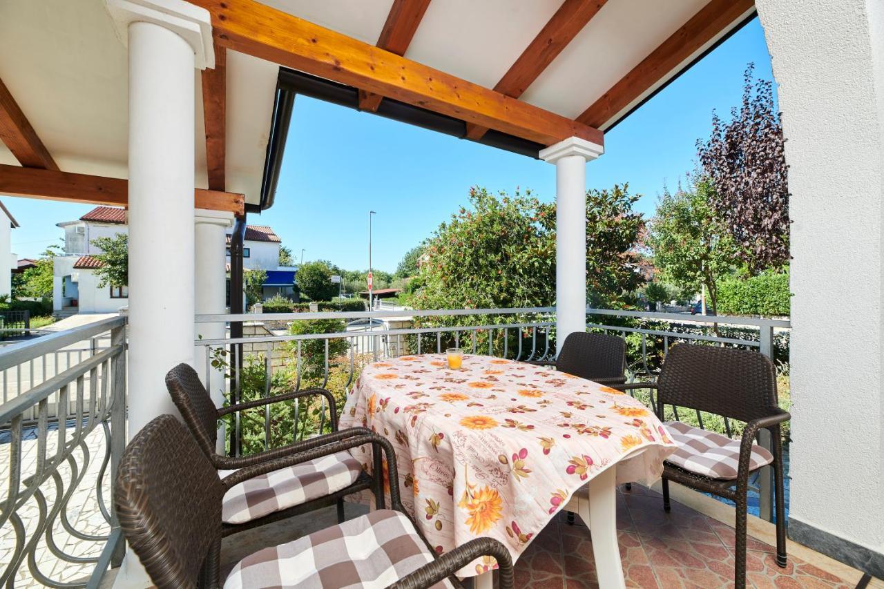 Haus Ana Apartment Poreč Exterior foto