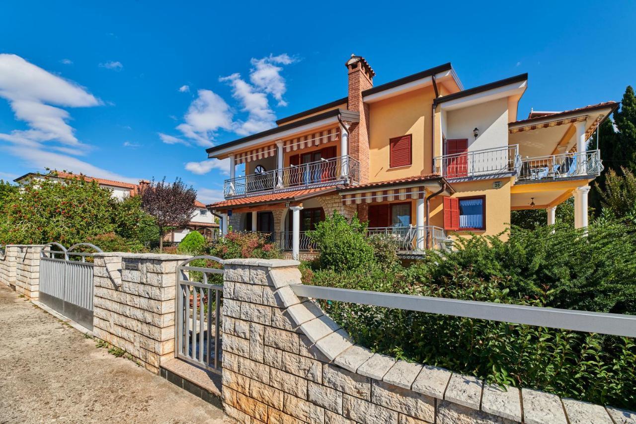 Haus Ana Apartment Poreč Exterior foto